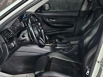 BMW 3 серии, 2012г., задний привод, автомат