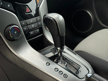 Chevrolet Cruze, 2011г., передний привод, автомат