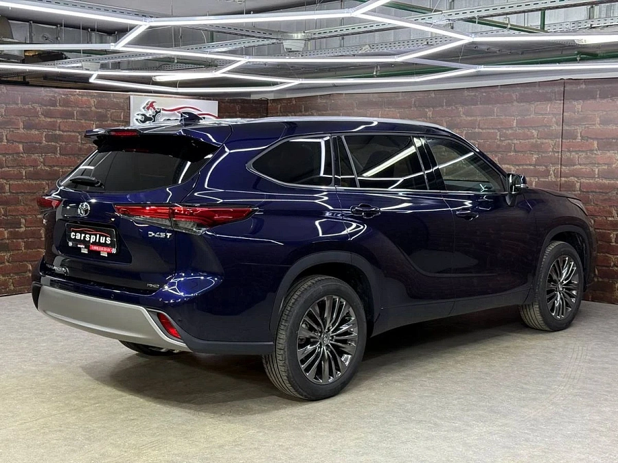 Toyota Highlander, 2025г., полный привод, автомат