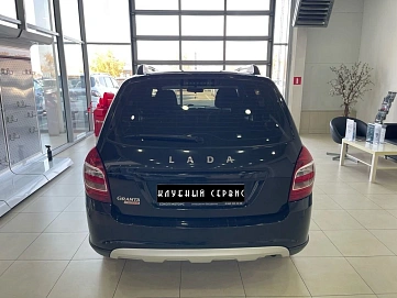 Lada (ВАЗ) , 2023г., передний привод, механика