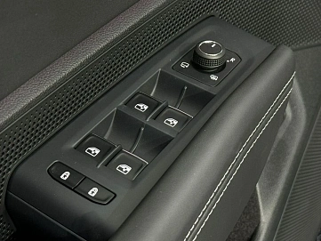 Volkswagen , 2024г., передний привод, робот