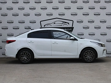 Kia Rio, 2019г, передний привод, автомат