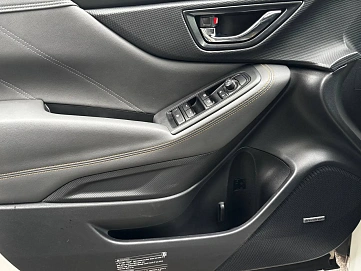 Subaru Forester, 2022г, полный привод, вариатор