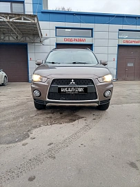 Mitsubishi Outlander, 2012г, передний привод, вариатор