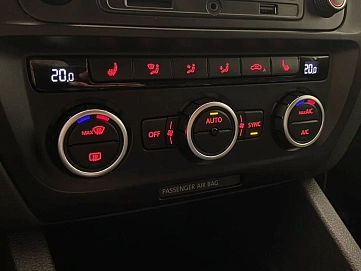 Volkswagen Jetta, 2013г, передний привод, механика