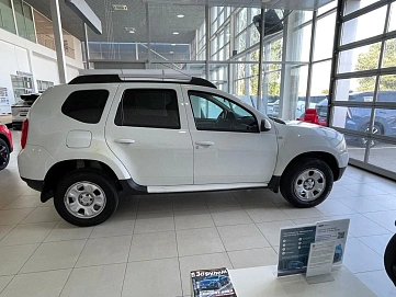 Renault Duster, 2014г, передний привод, автомат