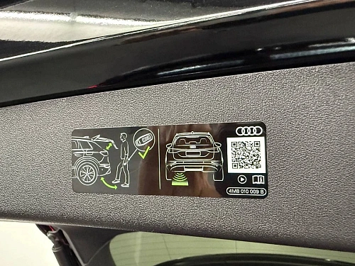 Audi Q5, 2025г, полный привод, робот