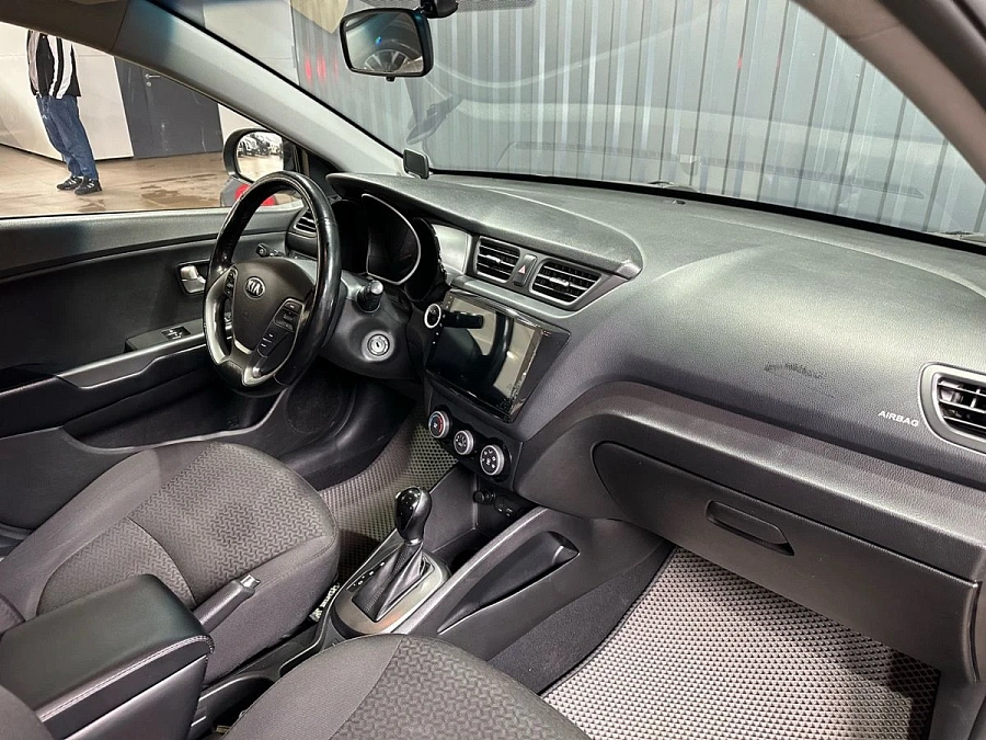 Kia Rio, 2016г., передний привод, автомат