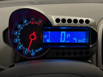 Chevrolet Aveo, 2012г., передний привод, механика