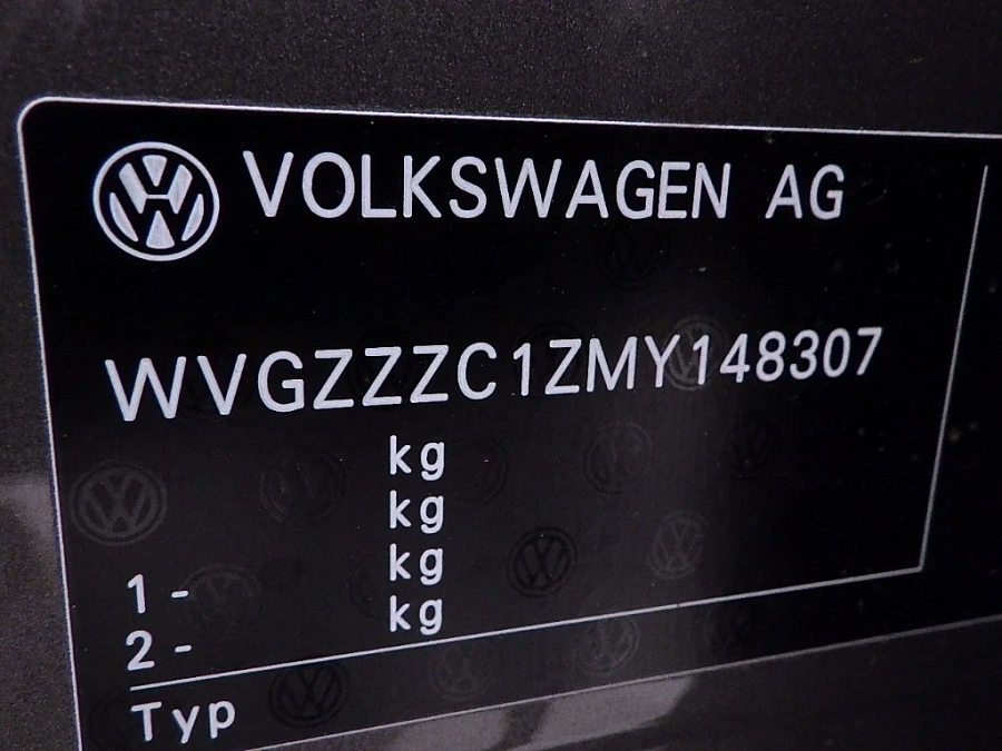 Volkswagen T-Cross, 2021г., передний привод, робот