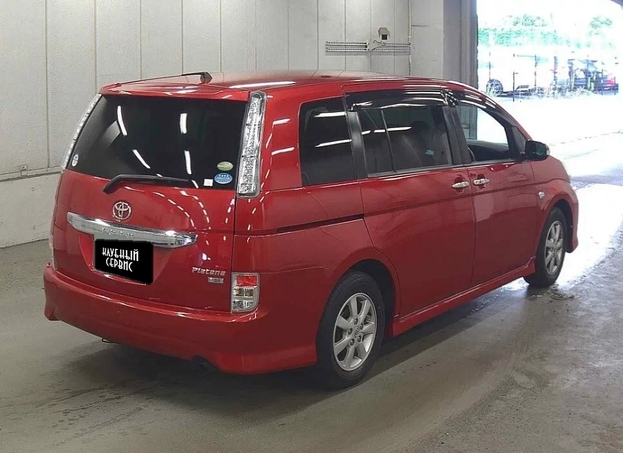 Toyota ISis, 2011г., передний привод, вариатор