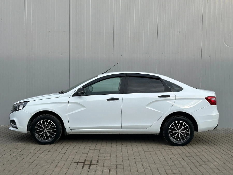 Lada (ВАЗ) Vesta, 2021г., передний привод, механика