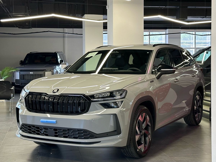 Skoda Kodiaq, 2025г., полный привод, робот