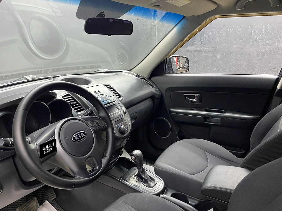 Kia Soul, 2010г., передний привод, автомат