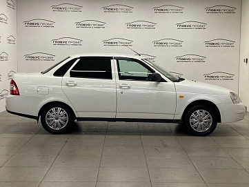 Lada (ВАЗ) Priora, 2015г, передний привод, механика