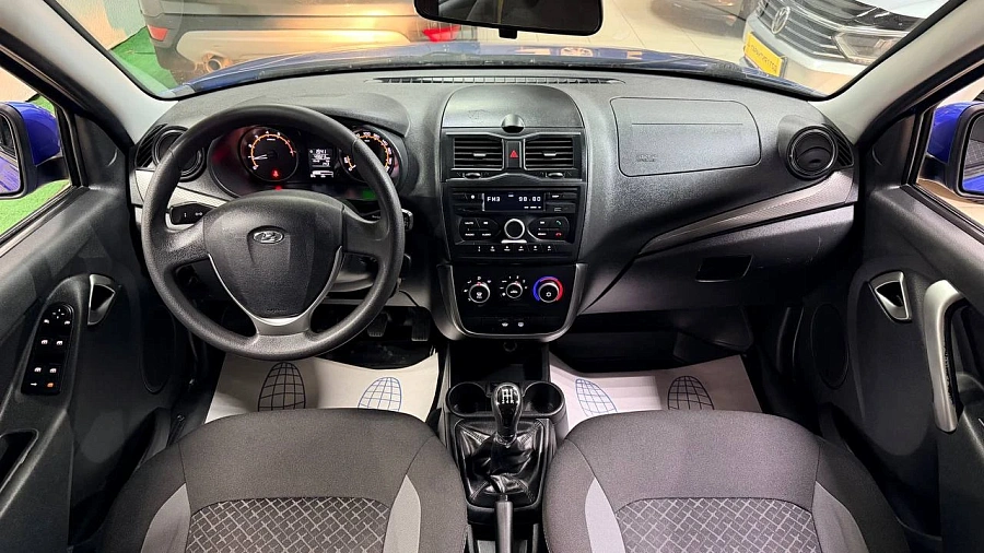 Lada (ВАЗ) Granta, 2021г., передний привод, механика