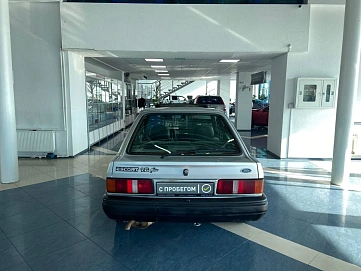 Ford Escort, 1986г, передний привод, механика