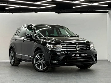 Volkswagen Tiguan, 2020г, полный привод, робот