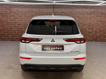 Mitsubishi Outlander, 2022г, полный привод, вариатор