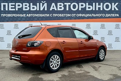 Mazda 3, 2008г., передний привод, механика