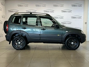 Chevrolet Niva, 2016г, передний привод, механика