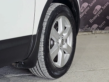 Nissan Qashqai, 2010г, передний привод, вариатор