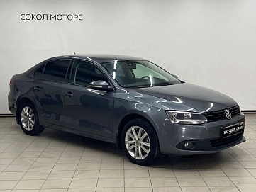 Volkswagen Jetta, 2011г, передний привод, робот