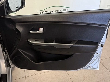 Kia Rio, 2013г., передний привод, автомат