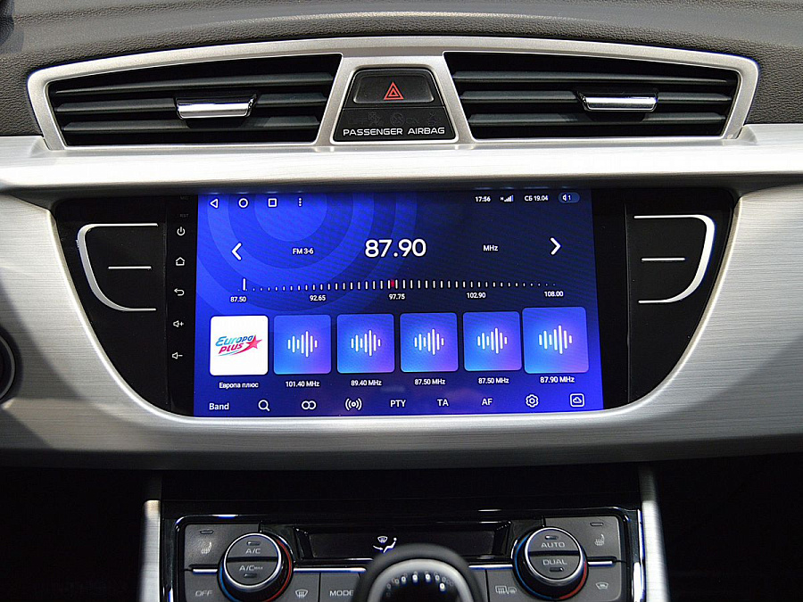 Geely Atlas, 2018г., передний привод, автомат