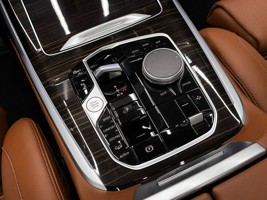 BMW X7, 2023г., полный привод, автомат