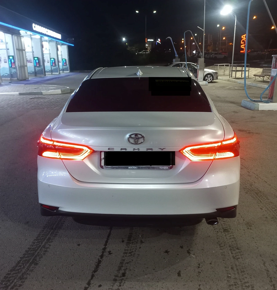 Toyota Camry, 2018г., передний привод, автомат