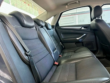 Ford Mondeo, 2012г, передний привод, робот