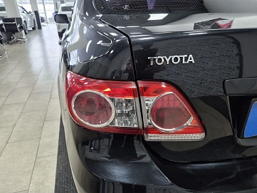 Toyota Corolla, 2008г, передний привод, автомат