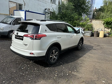 Toyota RAV4, 2019г, полный привод, автомат