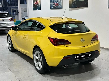 Opel , 2013г., передний привод, автомат