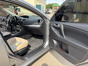 Mazda 3, 2010г, передний привод, автомат