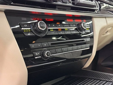 BMW X5, 2016г, полный привод, автомат