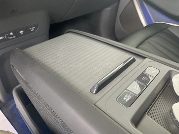 Kia EV9, 2024г, полный привод, автомат