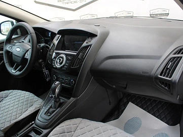 Ford Focus, 2018г, передний привод, робот