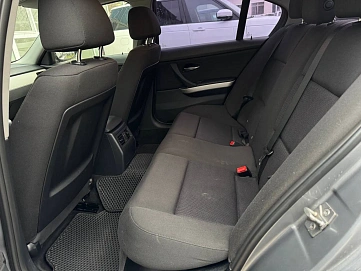 BMW 3 серии, 2011г, задний привод, автомат