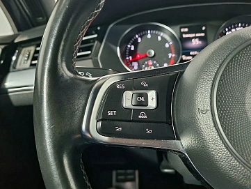 Volkswagen Passat, 2016г, передний привод, робот