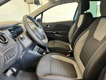 Renault Kaptur, 2016г., полный привод, автомат