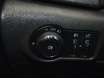 Opel Astra, 2013г, передний привод, механика