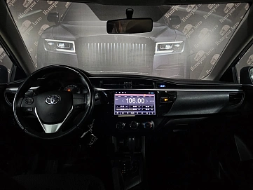 Toyota Corolla, 2014г, передний привод, вариатор