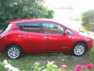 Nissan Leaf, 2015г, передний привод, автомат