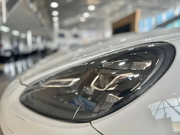 Porsche Cayenne, 2015г, полный привод, автомат