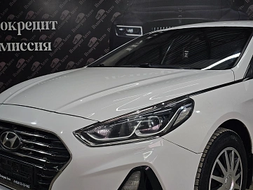 Hyundai Sonata, 2018г, передний привод, автомат