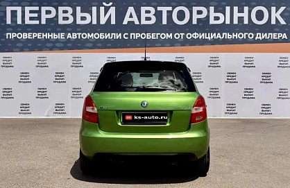Skoda Fabia RS, 2011г., передний привод, робот