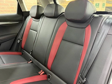 Skoda Karoq, 2025г, передний привод, робот