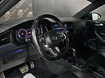Volkswagen Jetta, 2019г, передний привод, робот